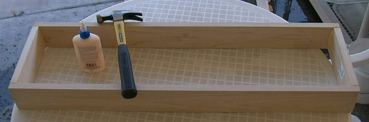 DIY Compact Fluorescent Aquarium Lighting